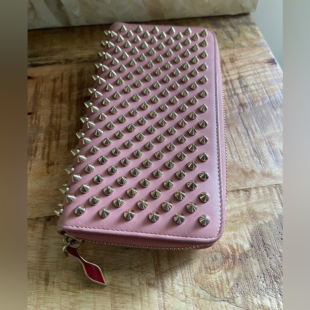 CHRISTIAN LOUBOUTIN zippy long wallet gold panettone spikes rose pink leather - Picture 2 of 14